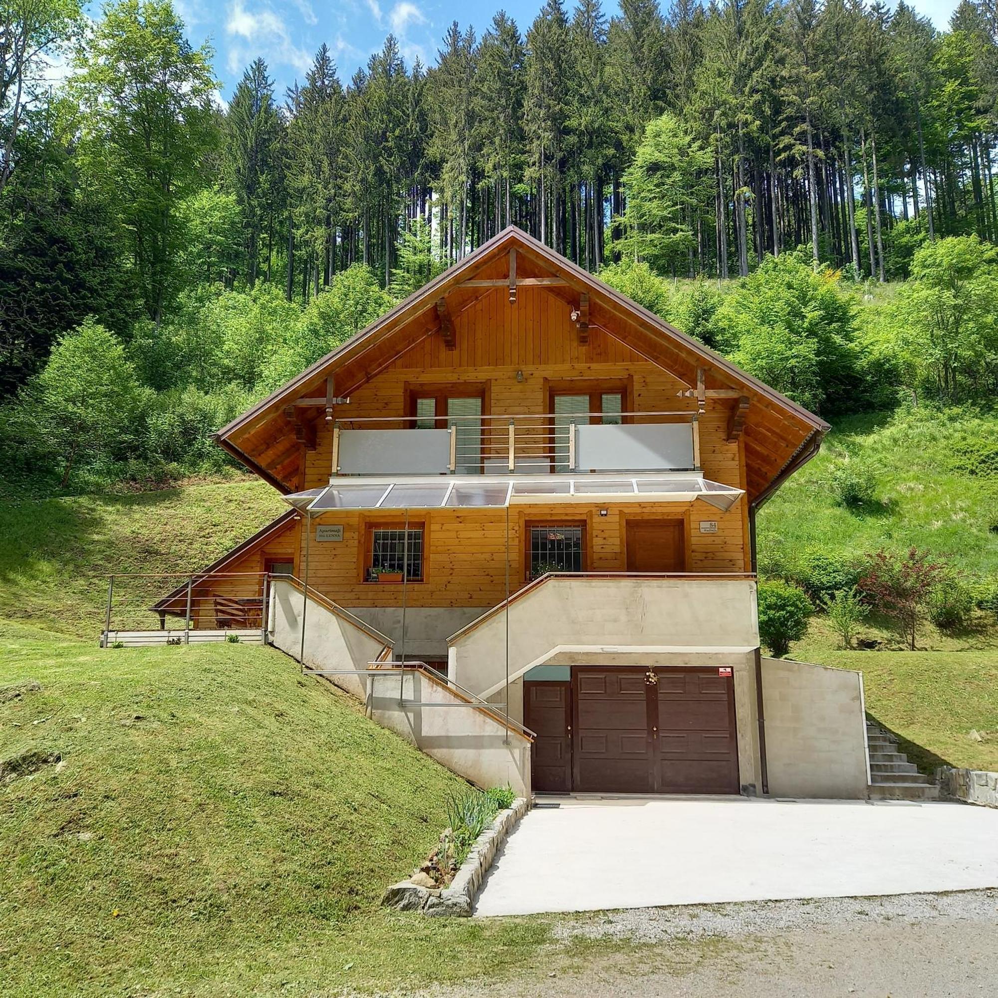 Hisa Lunna - Apartments In A Forest Paradise Vitanje Exteriér fotografie
